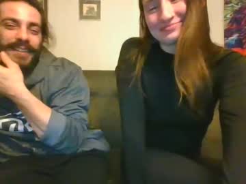 female cam couple spillthewine420 image #1013971