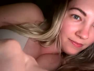 female cam girl mariah95 image #2155064