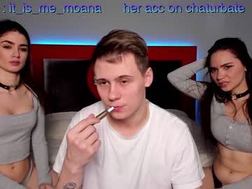 female cam couple tyler_eva image #1209774