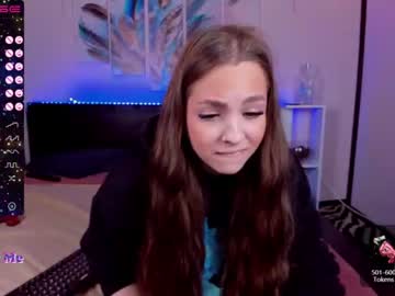 female cam girl nicolewinson image #2149985