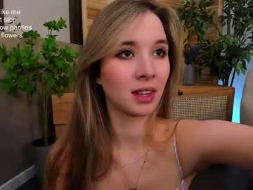 female cam girl milablush image #3577934