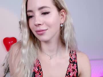 female cam girl emmi_rosee image #851982