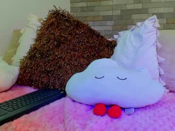 female cam girl meggancarter image #4002211