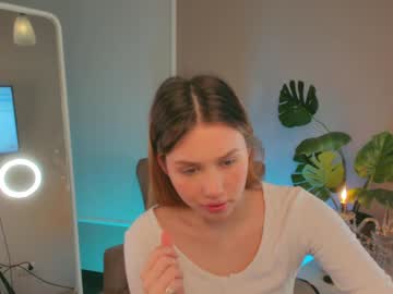 female cam girl yohji_yamamotoo image #3301119