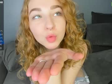 female cam girl zoe_0 image #635433