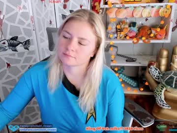 female cam girl asiri_ocean image #193586