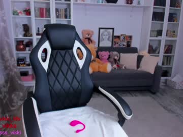 female cam girl misss_vikki image #2030409