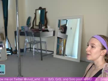 female cam girl vivid_whit image #1829459