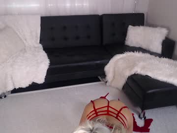 female cam girl blonde_riderxxx image #2555911