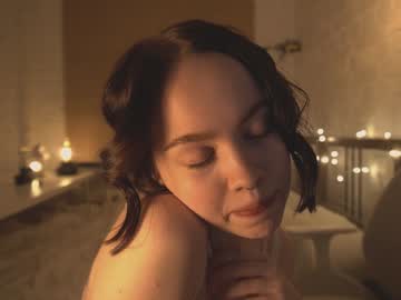 female cam girl bibi_it_is image #559353