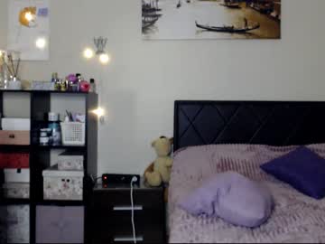 female cam girl hugetittiesgerda image #1046943