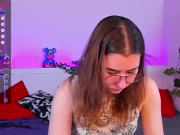 female cam girl beverleyelliott image #2262490