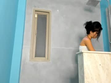 female cam girl akino_17 image #1950457
