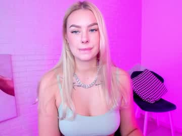 female cam girl 8a8y_nura image #1006937