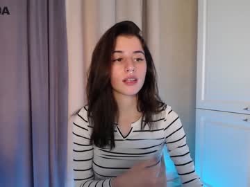female cam girl kate_lewis image #2801893