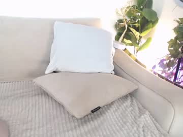 female cam girl marrylouanne image #2226593