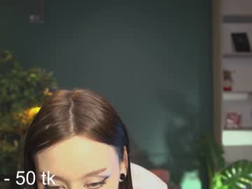 female cam girl ella_knockers_xl image #1389426