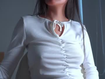female cam girl houseofkei image #1449045