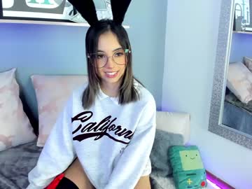 female cam girl saschaholmen image #2897985