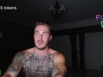 female cam man ryanjagar image #427558