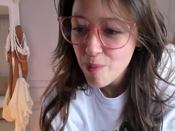 female cam girl heartbroken_girl image #4035265