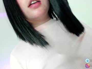 female cam girl pavlovacoluccii_ image #2748798