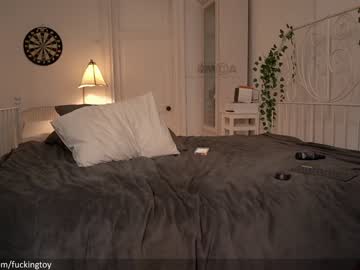 female cam girl fuckingtoy_ image #2029775