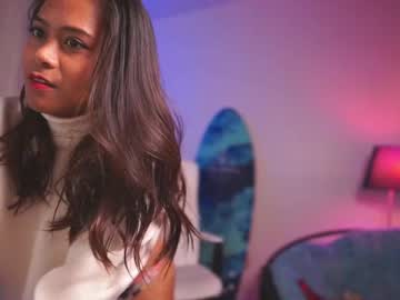 female cam girl seranasenpai image #273223