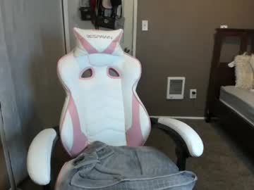 female cam girl baby_parisxoxo image #611229