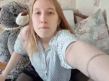 female cam couple kii_wii image #2824007