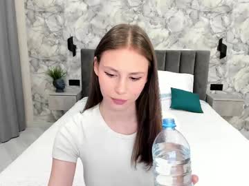 rebel_l  female  webcam