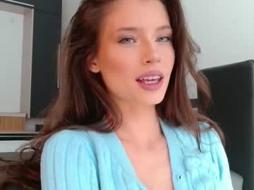 female cam girl isia_slay image #2250277