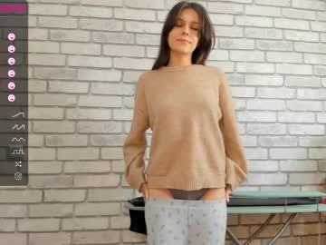 female cam girl carolynjacquelins image #3150576