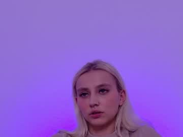 female cam girl shycinderella image #659544
