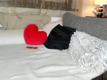 female cam girl pbsteve image #1130043