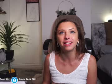 female cam girl juicy_jane_uk image #3064402