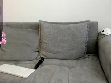 swet_milla  female  webcam