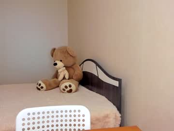 female cam girl yana_squrel_22 image #921605