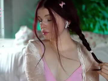 pinky_muse  female  webcam