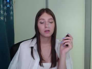 lilliasweety  female  webcam