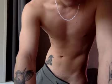 female cam man nonrelevant01 image #490849