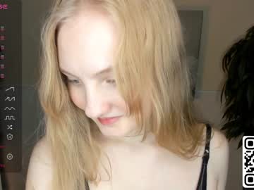 _megryan_  female  webcam