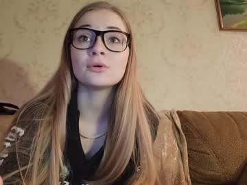 female cam couple angry_girl image #2696304