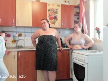 female cam couple juliana35 image #1574834