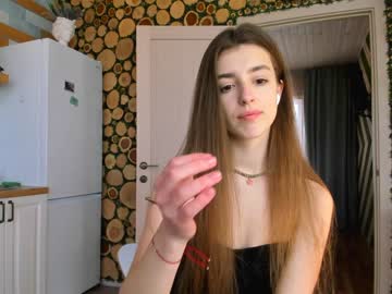 female cam girl coy_amina image #1001303