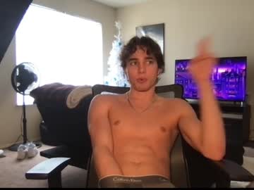 female cam couple prettiboiflacko image #1247416