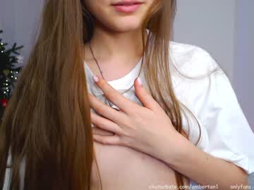 female cam girl ambertan1 image #861974