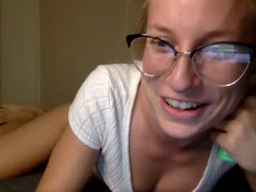 female cam girl reginaphalange1379 image #3949943