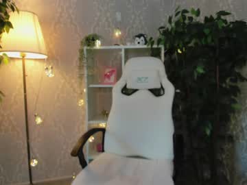 female cam girl little_mandy image #1999819