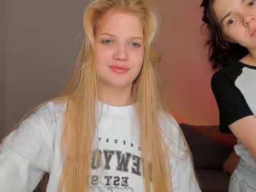 female cam couple stacey_long image #3574395